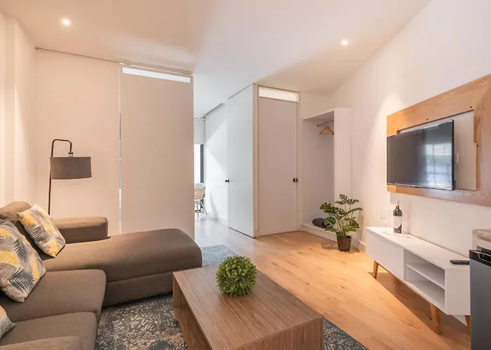 Hotel Quiet Stylish Studio, Smart Tv, Six Flags 1k *